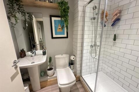 Bathroom.jpeg