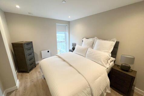 bedroom 1.jpeg
