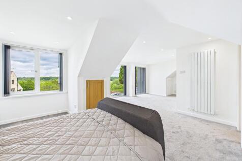 Primary Bedroom S...