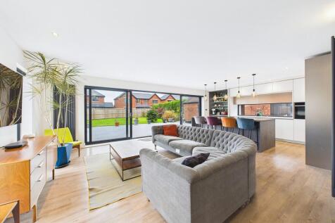 Open Plan Family ...