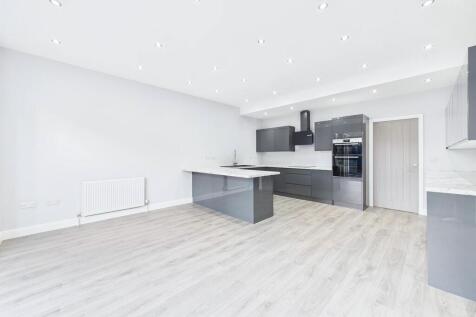 Open Plan Family ...