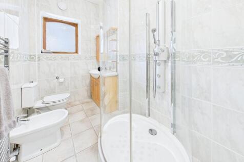 Ground Floor Show...