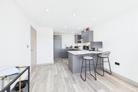 Open Plan Living/...