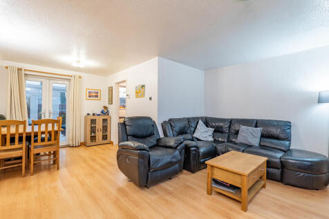 Living/ Dining Ro...