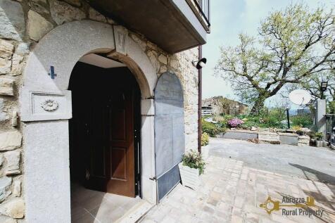 Property Image 9