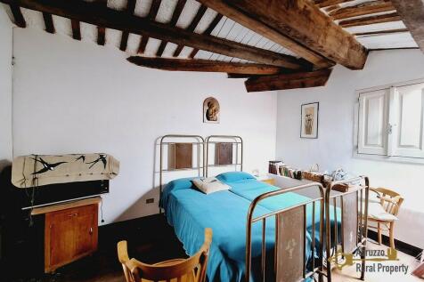 Property Image 32