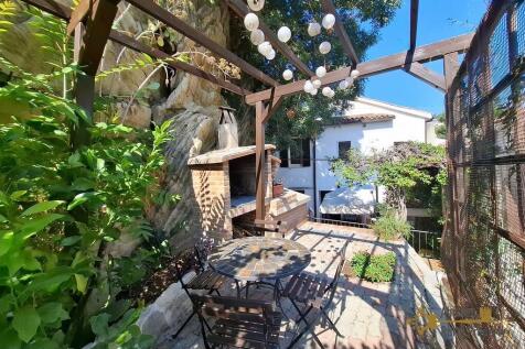 Property Image 38