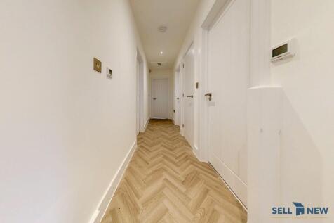 Internal flat