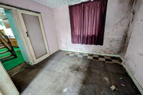 dining room.jpg