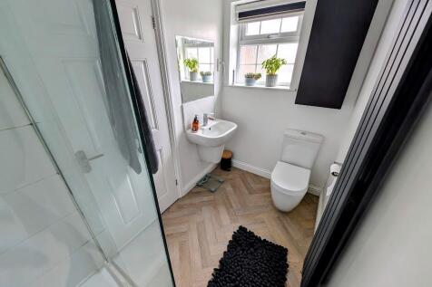 ensuite a.jpg