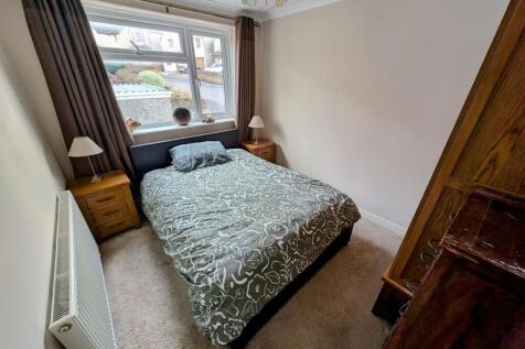 bed 3.jpg
