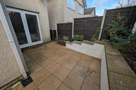 patio1.jpg