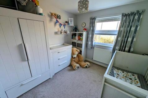 bed 3.jpg