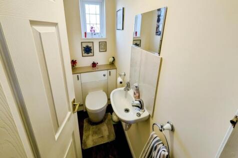 prop box 20 HAMPDEN downstairs cloakroom.jpg