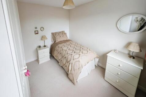 dfa10cf0-bed 203a.jpg