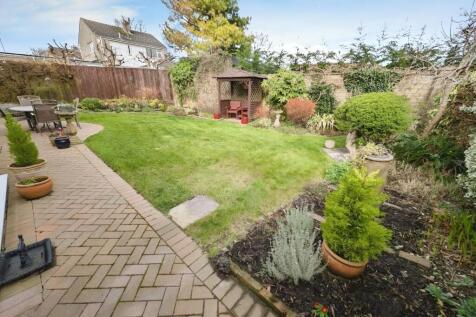 eac9d6cd-garden.jpg