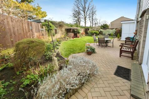 c638c1ec-garden 202.jpg