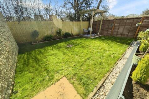 GARDEN 1.jpg