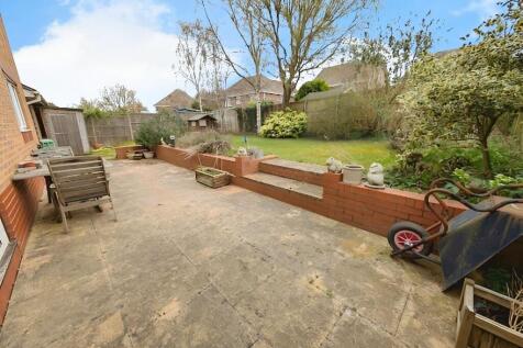 e1df7d84-garden 20main.jpg
