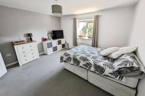 10534801-BED 202 20A.jpg