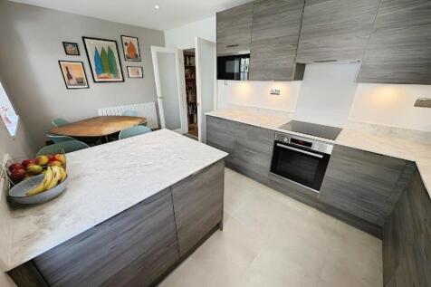 51417a8d-kitchen.jpg