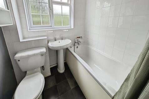 3e8a01c0-bath.jpg