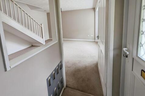 19676dba-entrance 20hall.jpg