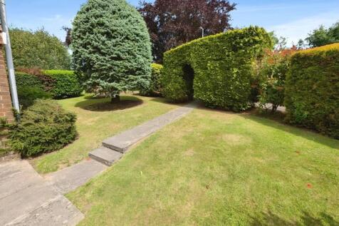 a2abaad2-frront 20garden 20main.jpg