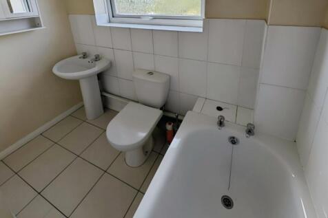 81e30ec9-bath.jpg
