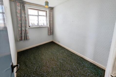 70704a72-bed 203.jpg