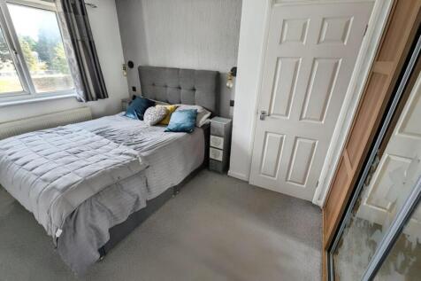 0de03a3d-bed 201a.jpg