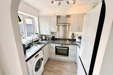 22 Coopers kitchen 1.jpg