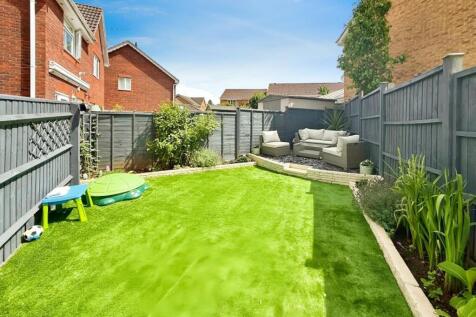 22 Coopers rear garden c.jpg