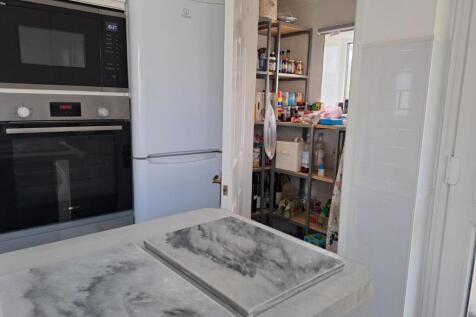 kitchen pantry.jpg