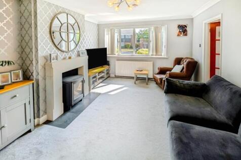 145 Finch lounge 6.jpg