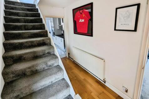 145 Finch hall a.jpg