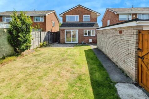 145 Finch Garden b.jpg