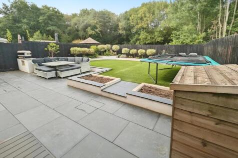 pbox-garden-327599.jpg