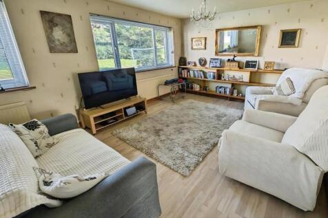 pbox-living_room-342715.jpg