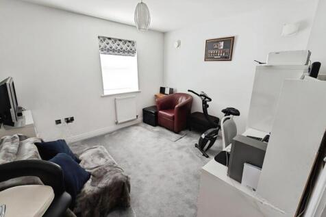 pbox-living_room-343444.jpg