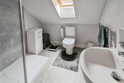 pbox-bathroom-343444.jpg