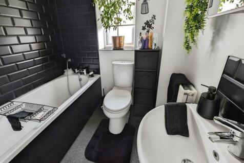 110594d1-bath.jpg