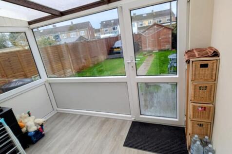 104 Stanshawe rear porch.jpg