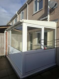 104 Stanshawe rear porch 2.jpg