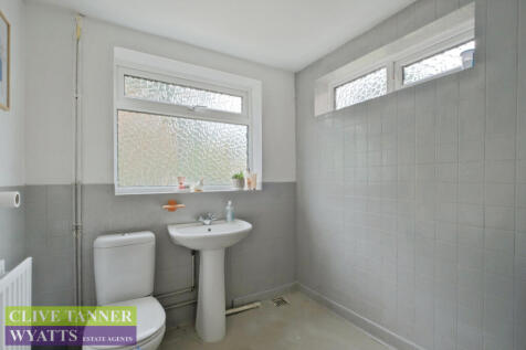 Downstairs Wet Room