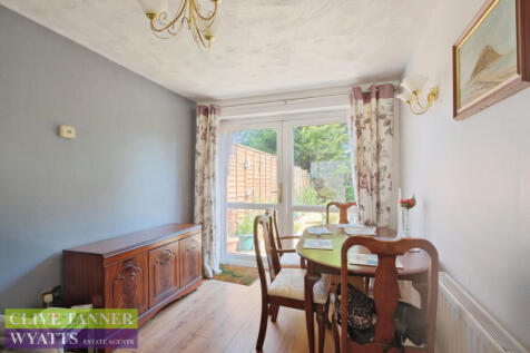 Dining Area of Through Lounge