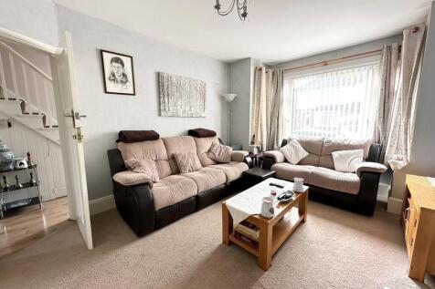 Lounge 1