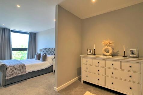 Bedroom Dressing Area