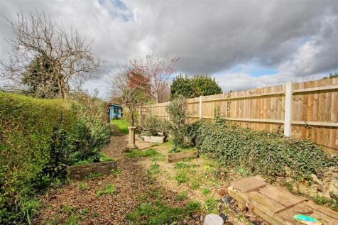 REAR GARDENS