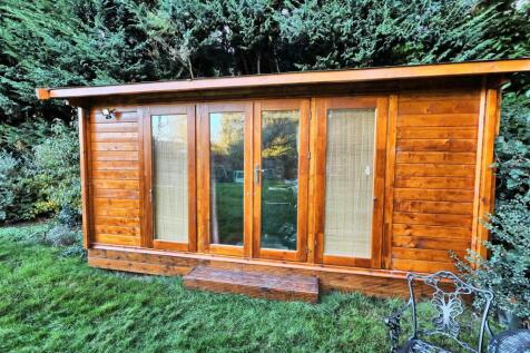 LOG CABIN